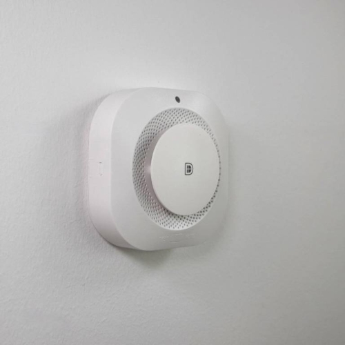 DanGear-LOGI-roegalarm-til-alarmsystem-monteret-i-loft-1