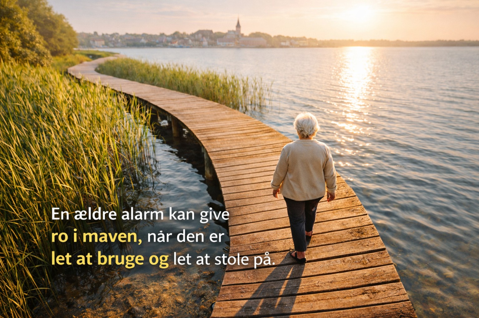 ældre kvinde der går i tvivlsomhed om hun skal vælge ældre alarm