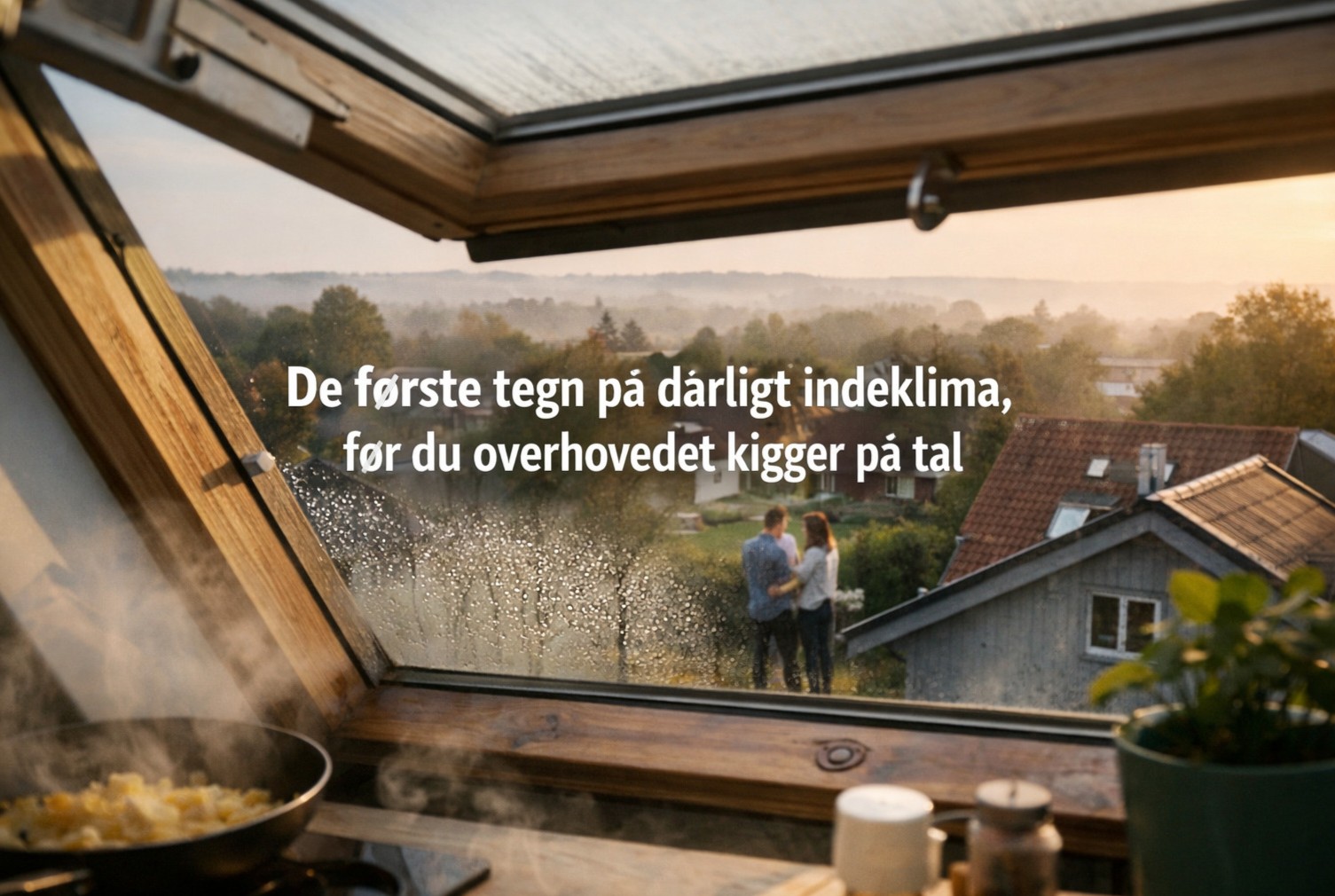 billedet viser et åbent vindue i et fugtigt hjem der har indeklima sensor med app